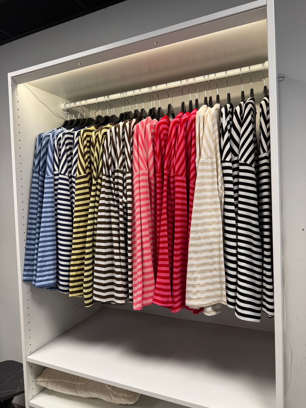 LONGSLEEVE - ZOEK JE NAAM