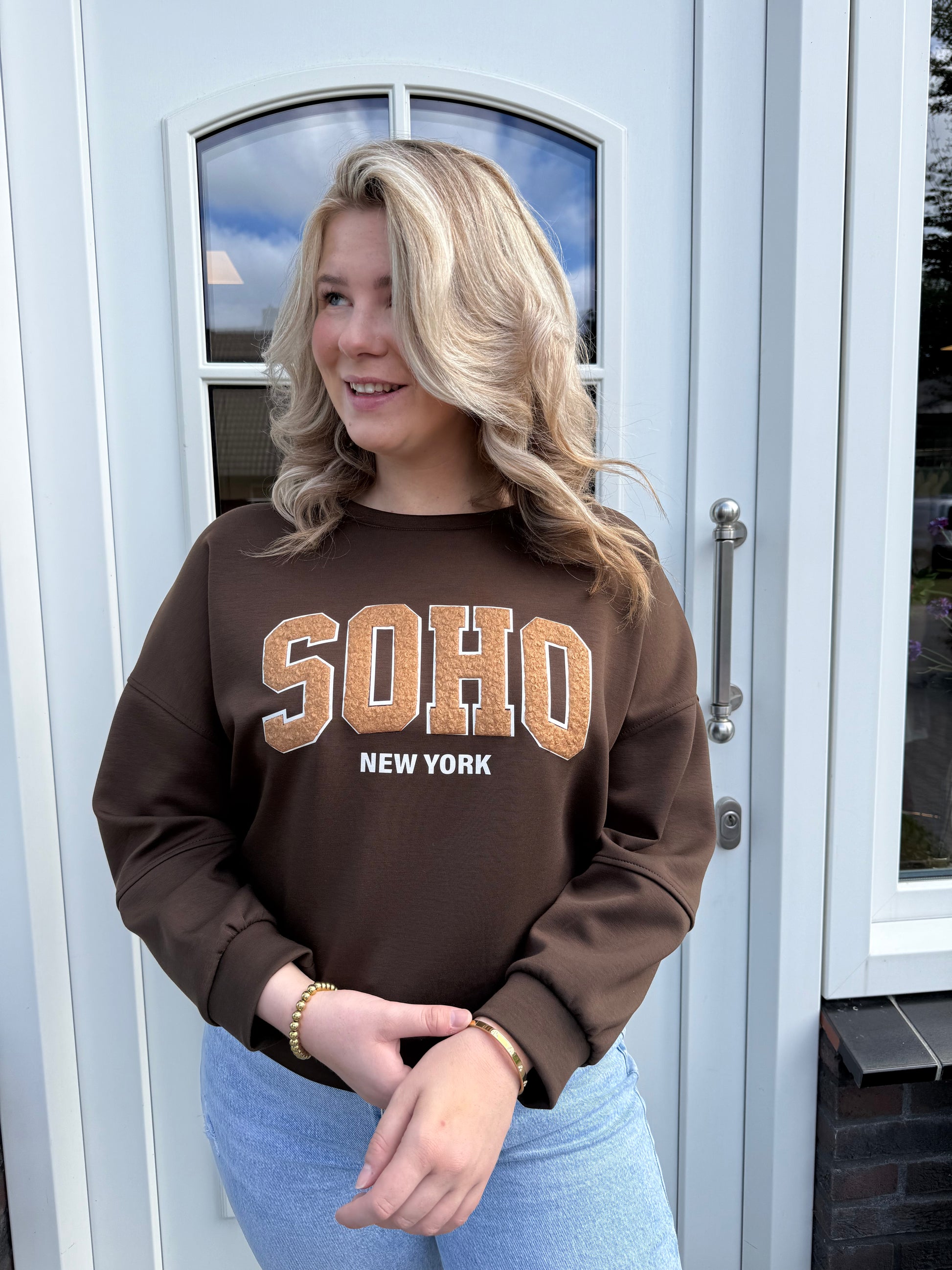 SOHO Sweater - Bruin