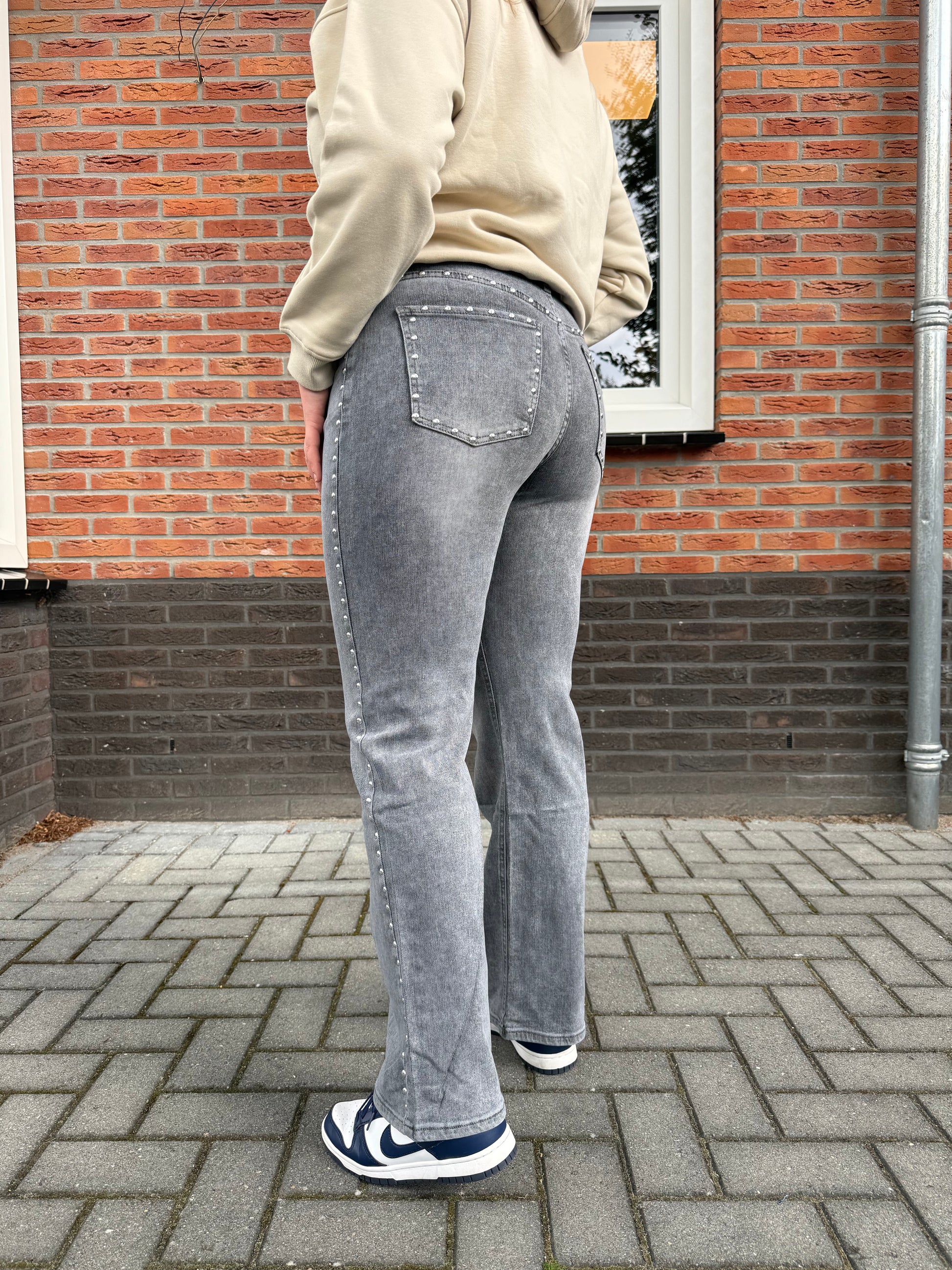 Studs Jeans - Grey